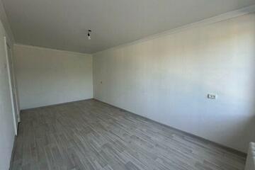 2-к квартира, 48,2 м², 1/3 эт.