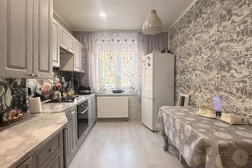 2-к квартира, 62 м², 1/7 эт.