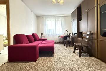 2-к квартира, 47 м², 3/4 эт.