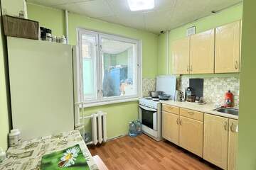 3-к квартира, 64 м², 1/9 эт.